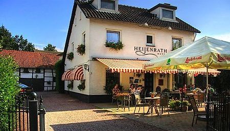 Hotel Heijenrath Buitenkant foto